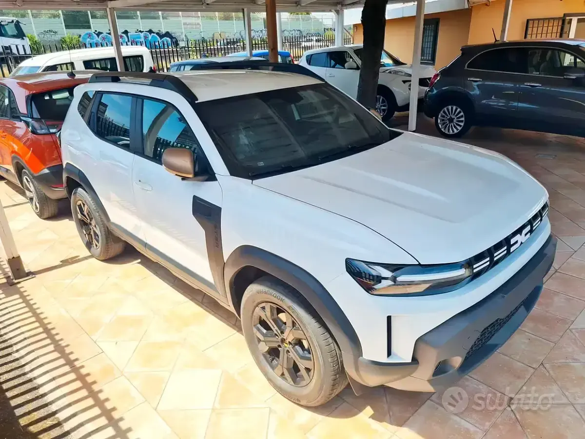 Nuova Dacia Duster Journey 122 CV (89 kW) 2026 Bianco Station wagon