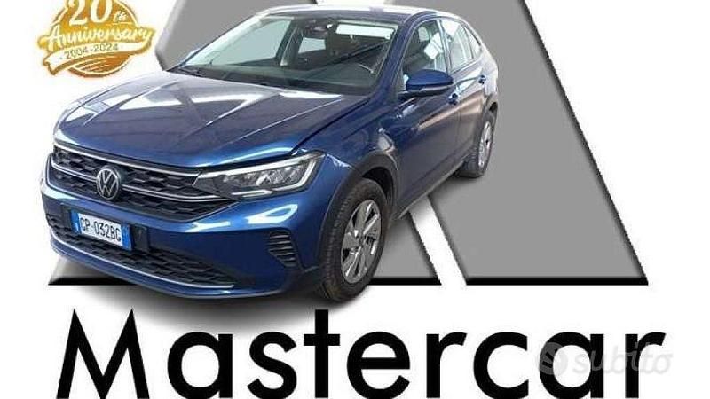Usata VW Taigo Life 95 CV (69 kW) 2023 Reef blue metall. SUV