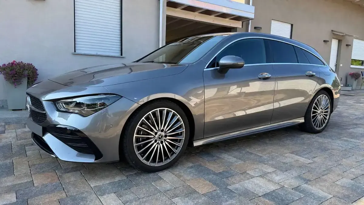 Usata Mercedes CLA200 AMG Line Premium 150 CV (110 kW) 2024 Grigio Coupé
