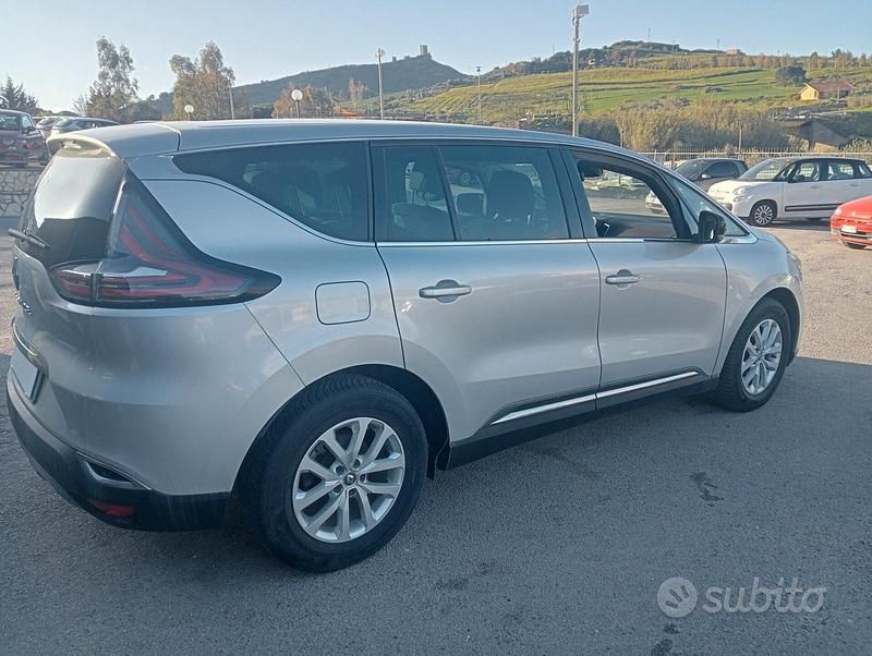 Usata Renault Espace Zen 131 CV (96 kW) 2015 Grigio Monovolume