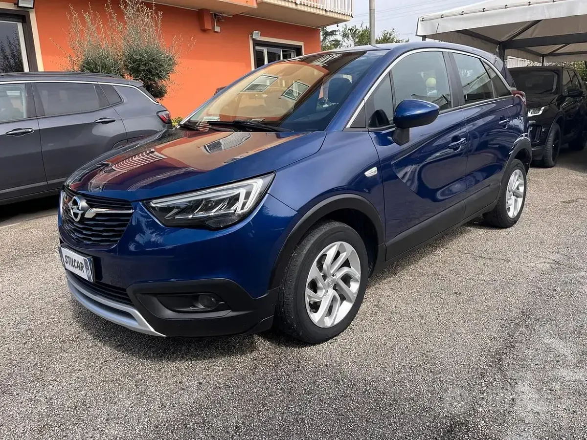 Usata Opel Crossland X Innovation 102 CV (75 kW) 2020 Blu SUV