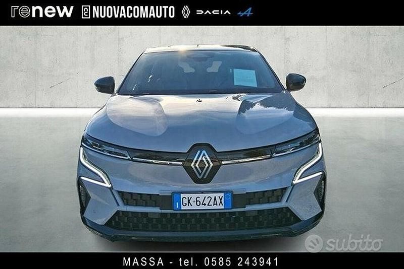 Usata Renault Megane E-Tech Techno 161 kW (220 CV) 2022 Grigio Berlina