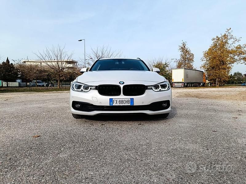Usata BMW 318 2019 Bianco Station wagon