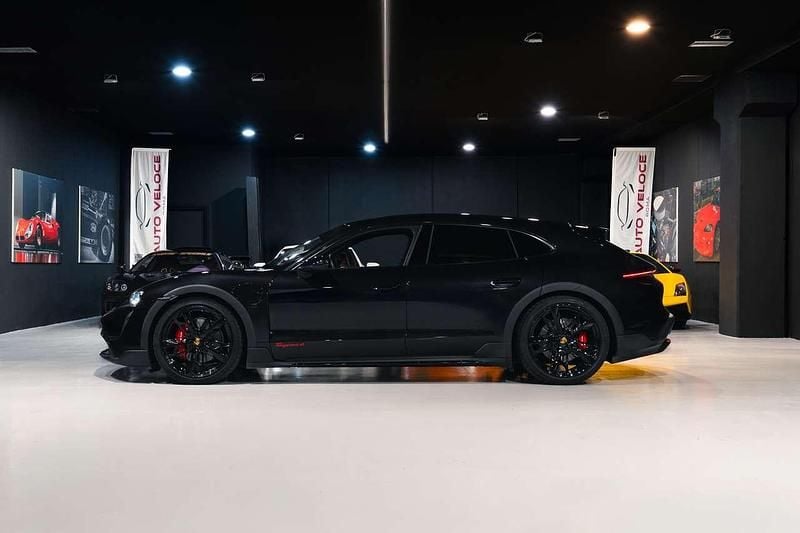 Usata Porsche Taycan Cross Turismo 139 kW (190 CV) 2023 Nero Station wagon