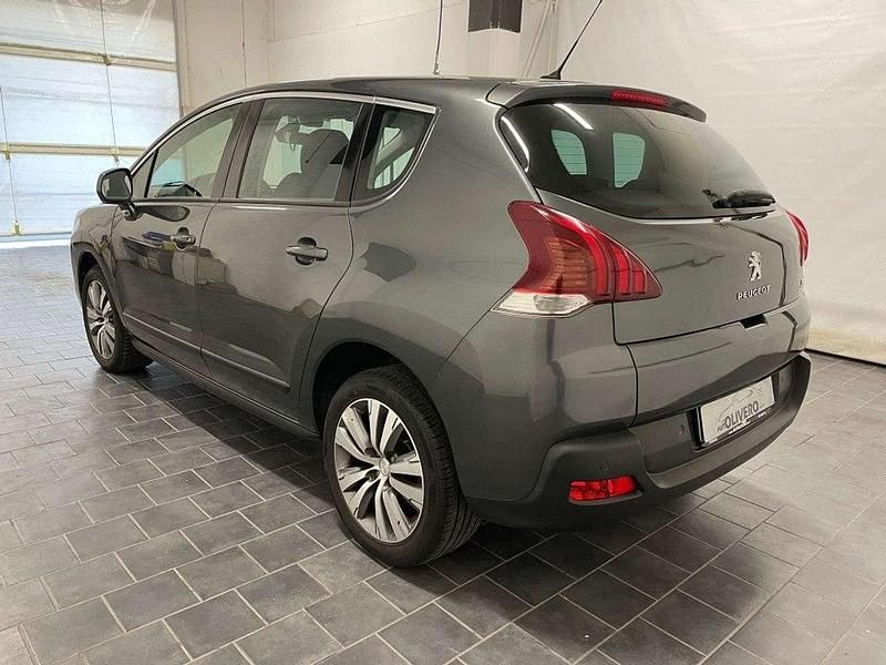 Usata Peugeot 3008 Active 116 CV (85 kW) 2014 Grigio scuro Station wagon