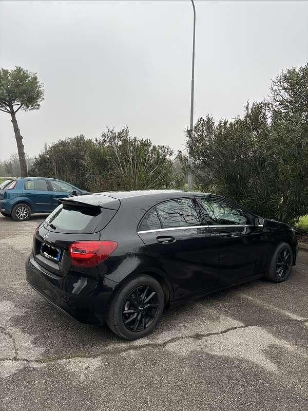Usata Mercedes A160 Edition 90 CV (66 kW) 2017 Berlina