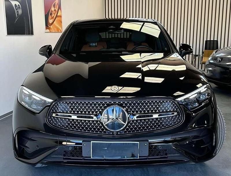Usata Mercedes GLC300e AMG Line Premium Plus 269 CV (197 kW) 2025 Nero Coupé