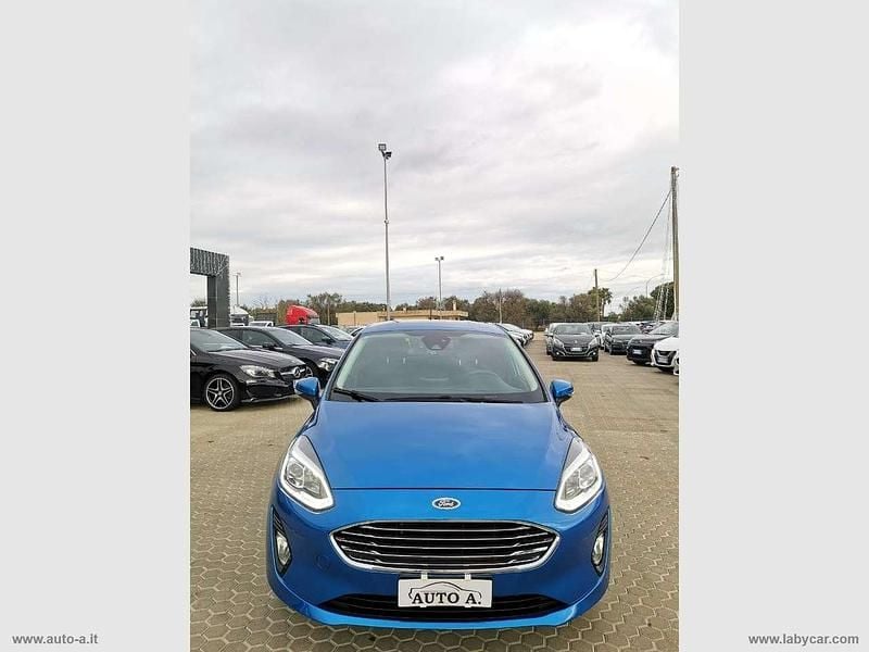 Usata Ford Fiesta Titanium 86 CV (63 kW) 2019 Blu/azzurro Berlina