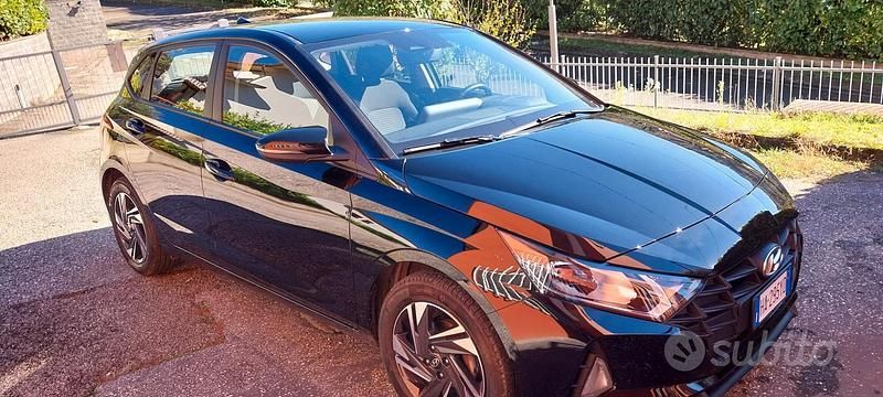 Usata Hyundai i20 84 CV (61 kW) 2021 Nero Berlina