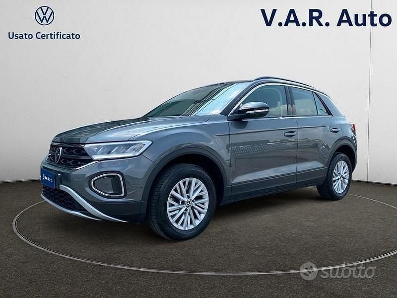 Usata VW T-Roc Life 150 CV (110 kW) 2024 SUV