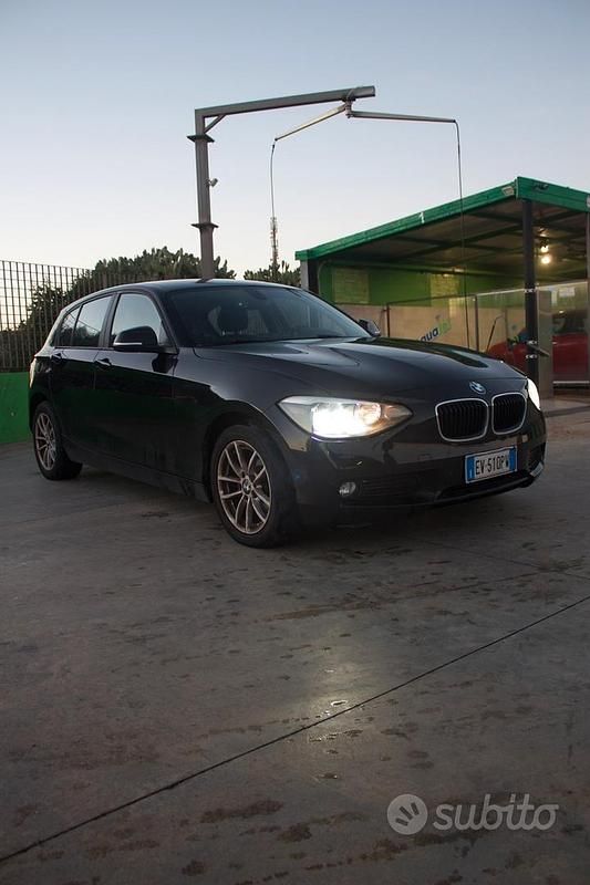 Usata BMW 116 120 CV (88 kW) 2014 Nero Utilitaria