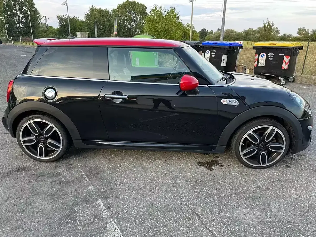 Usata Mini Cooper S Coupé 192 CV (141 kW) 2018 Nero Coupé