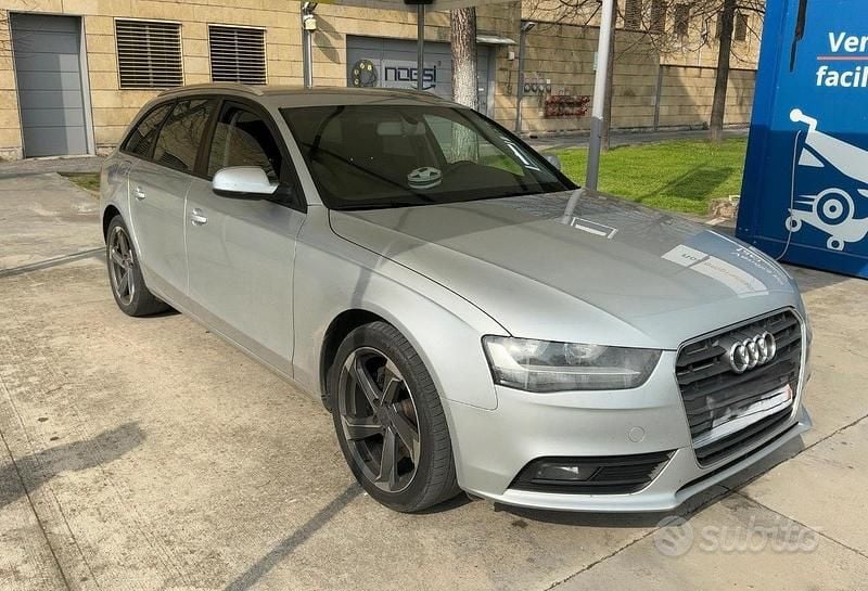 Usata Audi A4 Advanced 143 CV (105 kW) 2012 Grigio Berlina