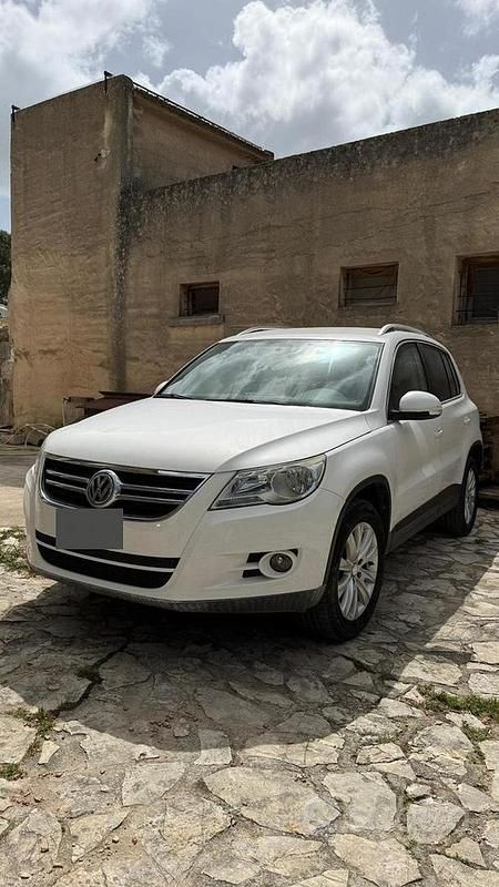 Usata VW Tiguan 150 CV (110 kW) 2010 Bianco SUV