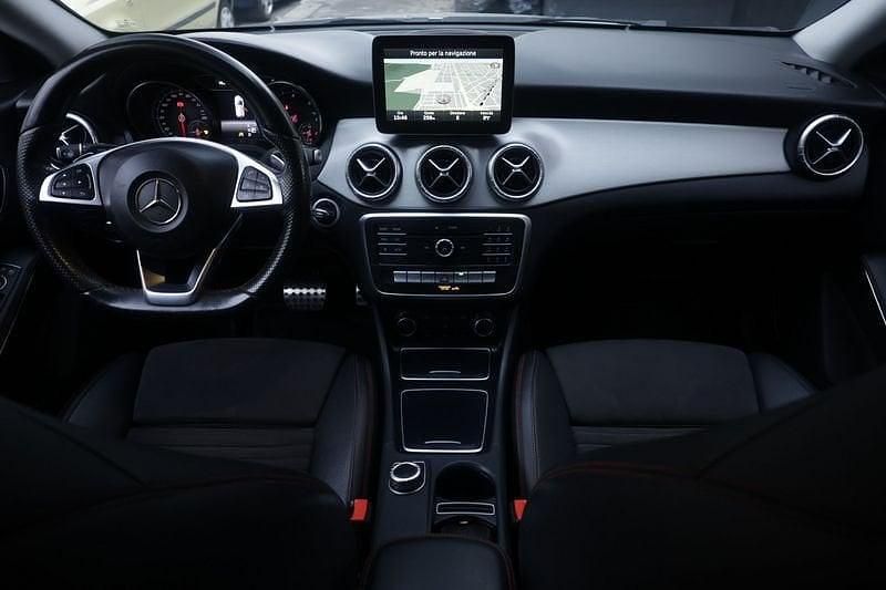 Usata Mercedes CLA200 Shooting Brake AMG Line Premium Plus 150 CV (110 kW) 2017 Grigio Station wagon
