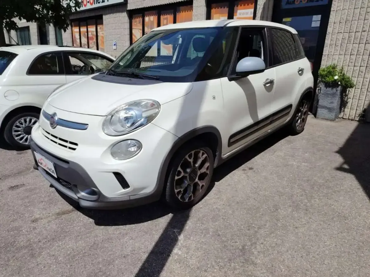 Usata Fiat 500L Trekking 95 CV (69 kW) 2016 Bianco gelato pastello Monovolume