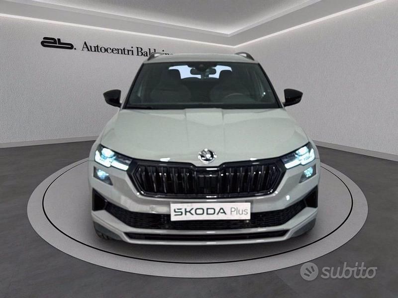 Nuova Skoda Karoq SportLine 150 CV (110 kW) 2025 Grigio SUV