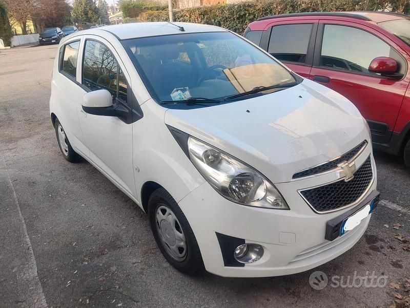 Usata Chevrolet Spark LS 68 CV (50 kW) 2012 Bianco Utilitaria