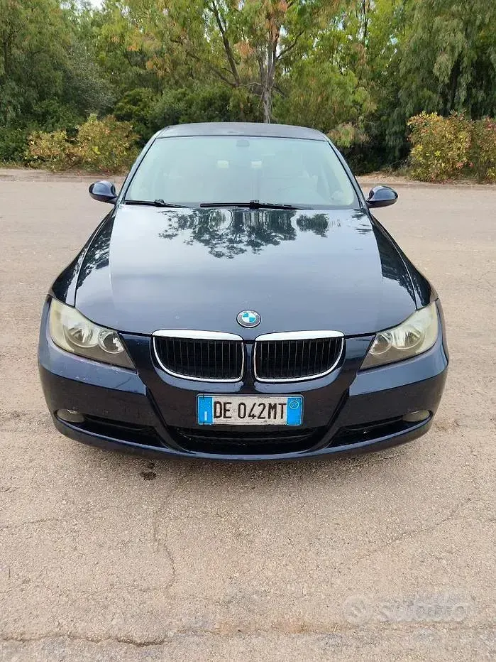 Usata BMW 320 177 CV (130 kW) 2007 Blu Berlina