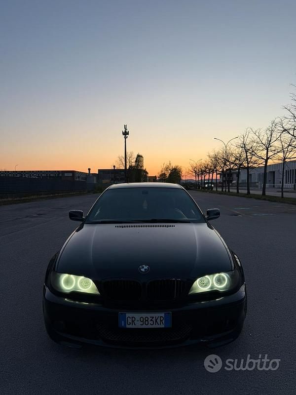 Usata BMW 330 Performance 231 CV (169 kW) 2004 Nero Coupé