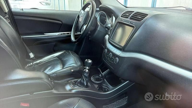 Usata Fiat Freemont Lounge 140 CV (102 kW) 2015 Nero SUV