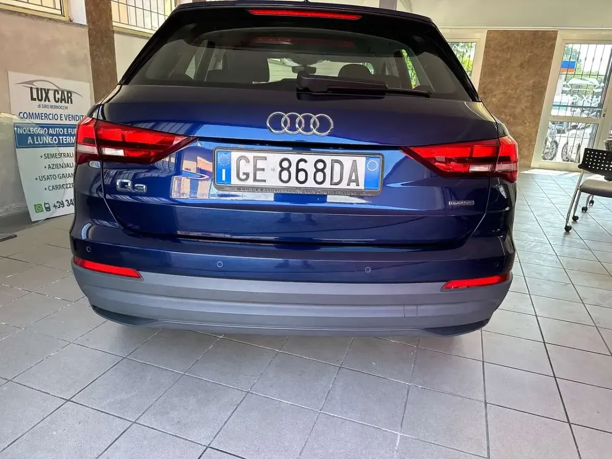 Usata Audi Q3 Business 150 CV (110 kW) 2021 Blu/azzurro SUV
