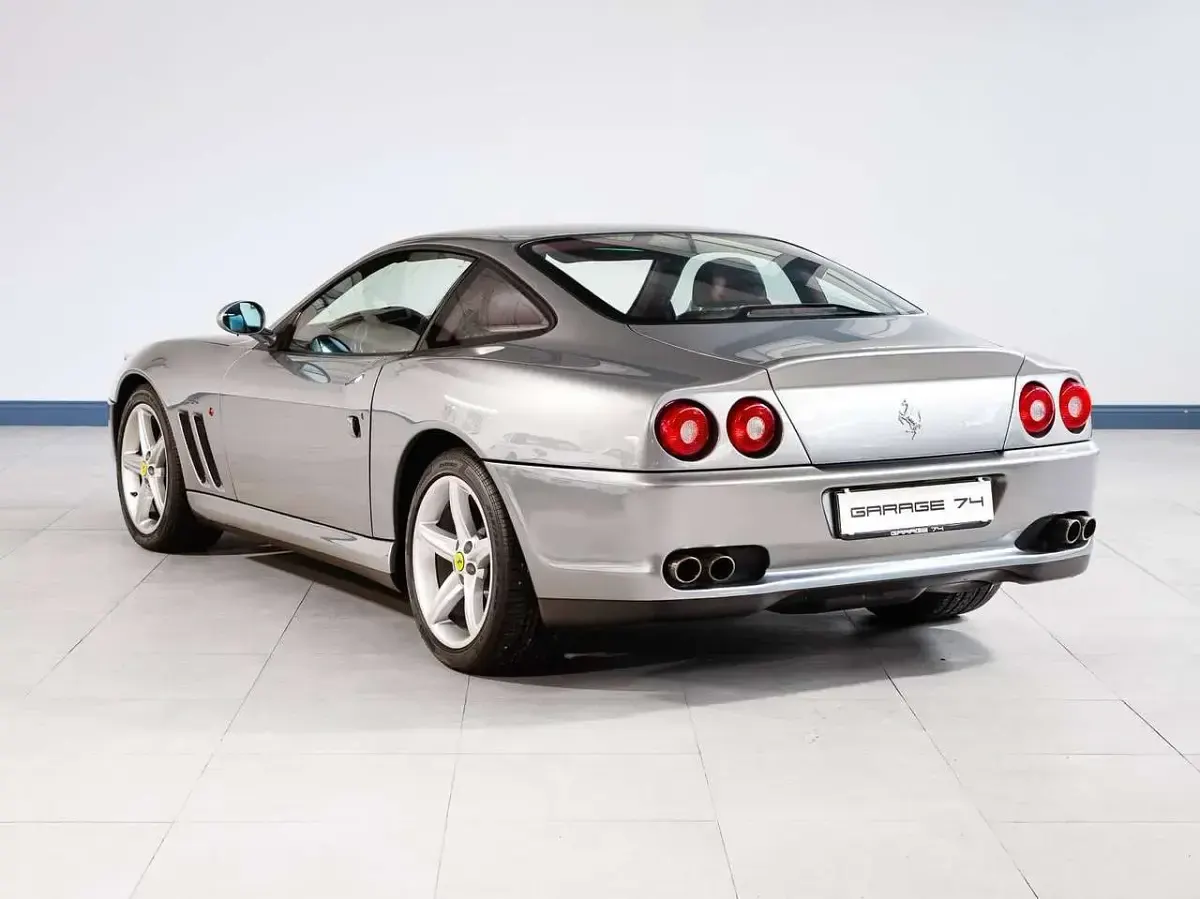 Usata Ferrari 575 515 CV (378 kW) 2002 Grigio titanio Coupé
