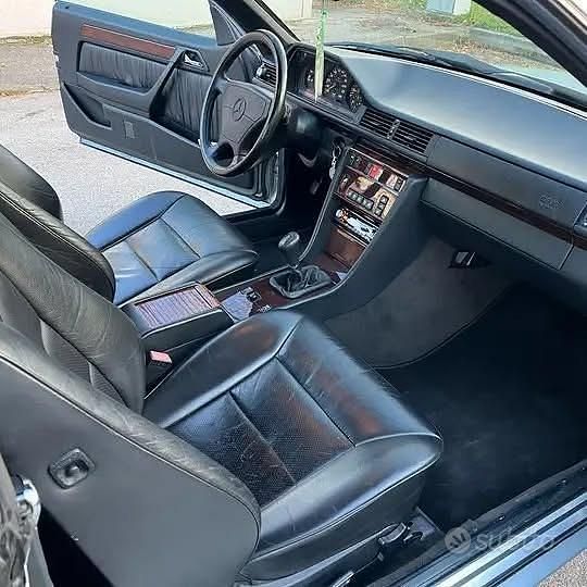 Usata Mercedes 200 1992 Grigio Coupé