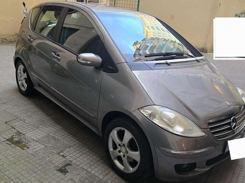 Usata Mercedes A150 Avantgarde 95 CV (69 kW) 2007 Argento Monovolume
