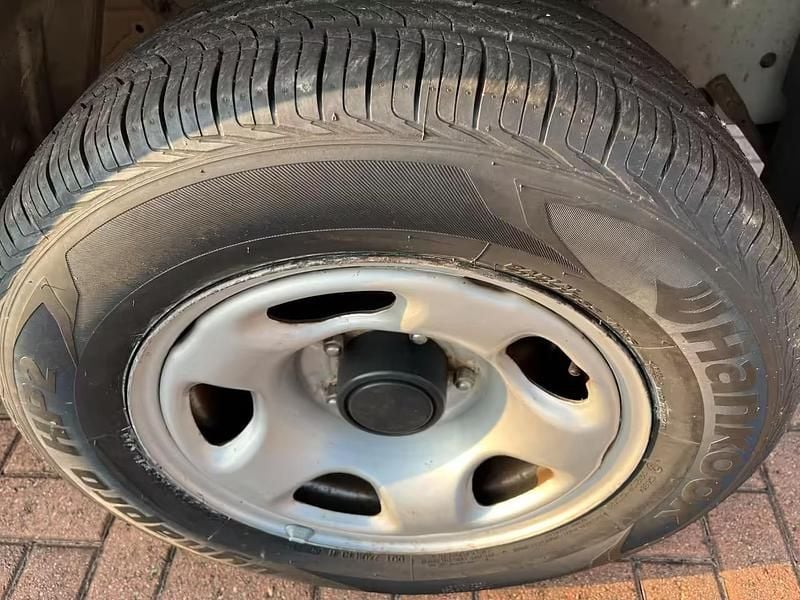 Usata Suzuki Grand Vitara 127 CV (93 kW) 1999 Argento SUV