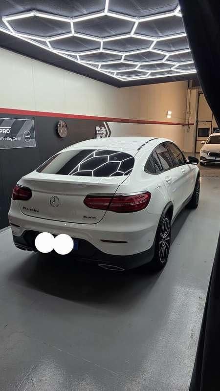 Usata Mercedes GLC250 204 CV (150 kW) 2017 Bianco Coupé