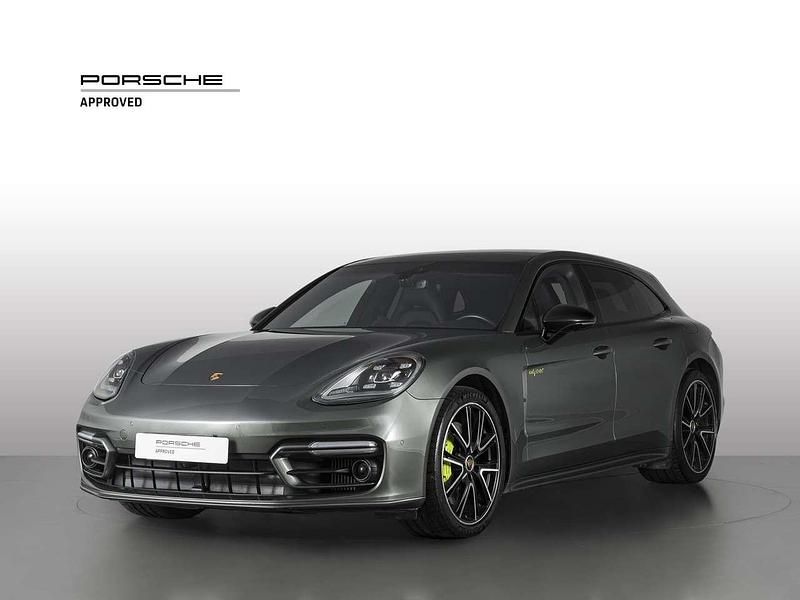 Usata Porsche Panamera 4 Platinum Edition 462 CV (339 kW) 2023 Verde aventurine metallizzato Berlina