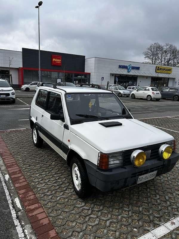 Usata Fiat Panda 4x4 50 CV (36 kW) 1986 Utilitaria