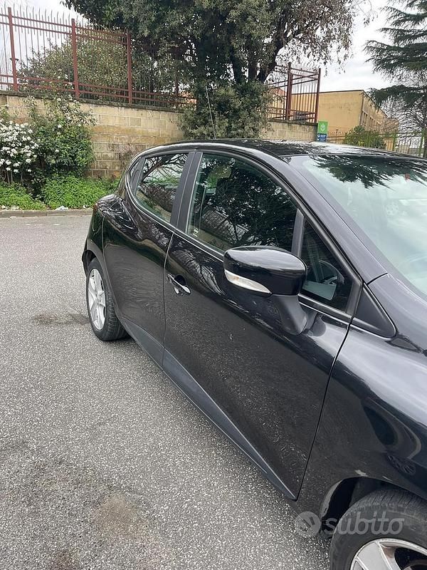 Usata Renault Clio IV 2013 Berlina