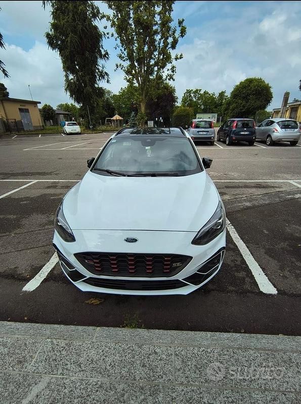 Usata Ford Focus ST-Line 2019 Bianco Berlina