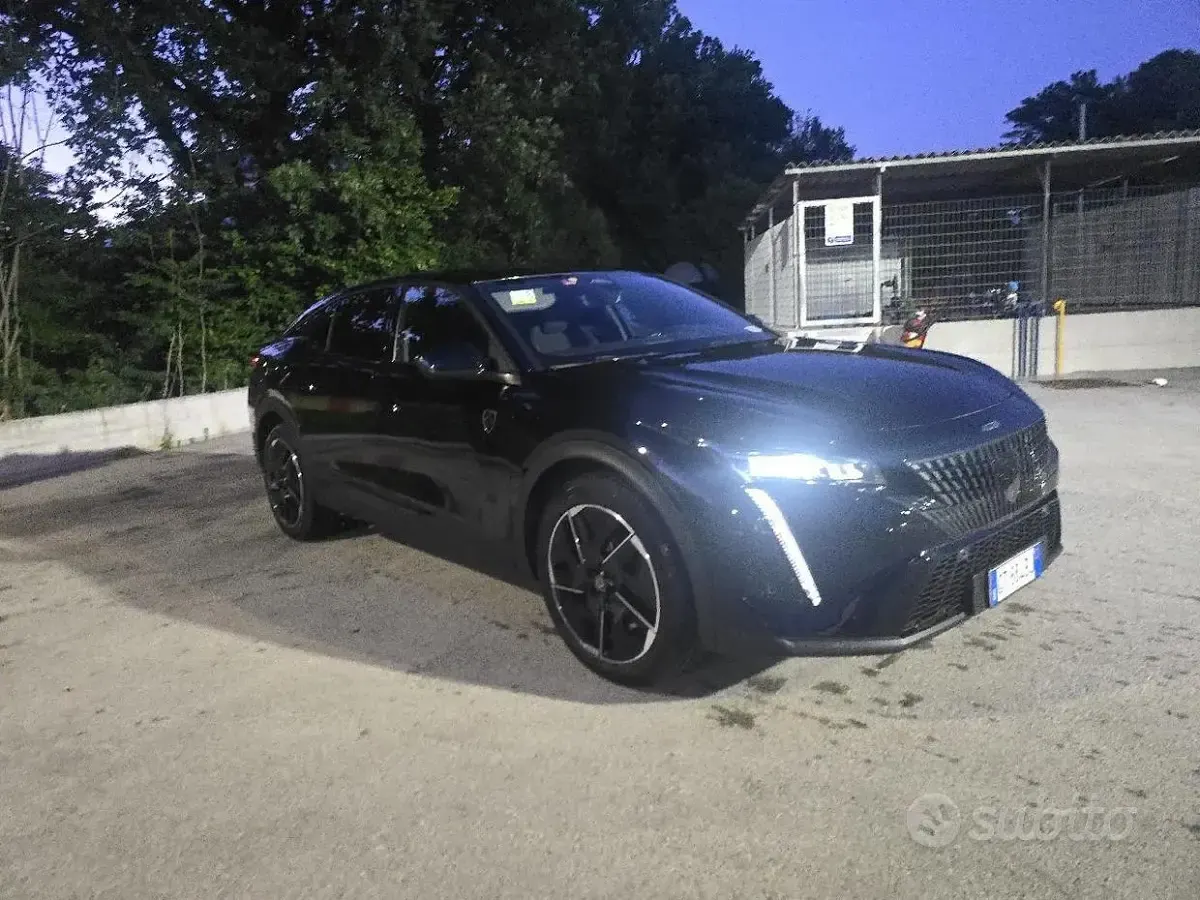 Usata Peugeot 408 GT GT 136 CV (100 kW) 2024 Nero Berlina