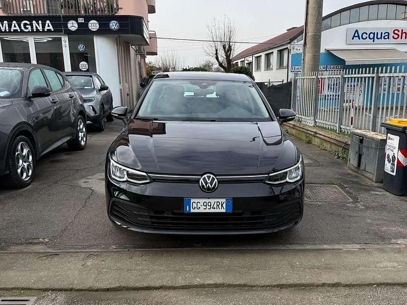 Usata VW Golf VIII Life 110 CV (80 kW) 2021 Nero Berlina