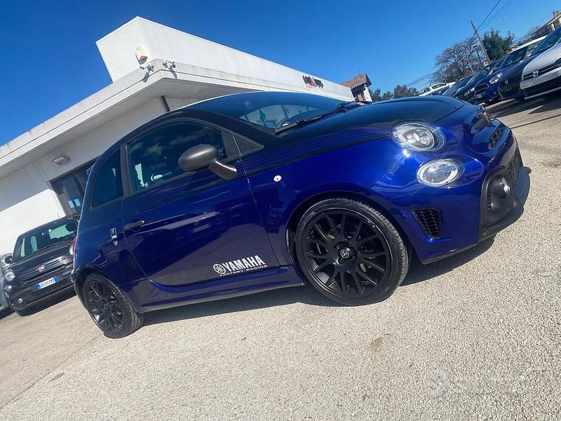 Usata Abarth 595 165 CV (121 kW) 2021 Blu Berlina
