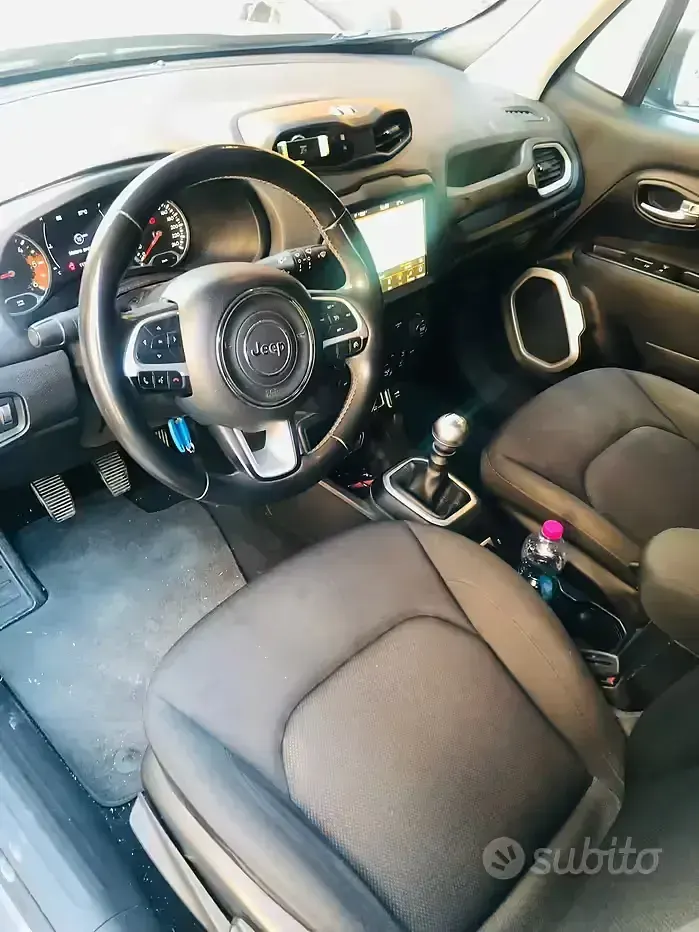 Usata Jeep Renegade 120 CV (88 kW) 2018 Grigio SUV