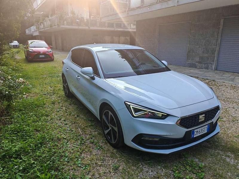 Usata Seat Leon Style 150 CV (110 kW) 2021 Berlina