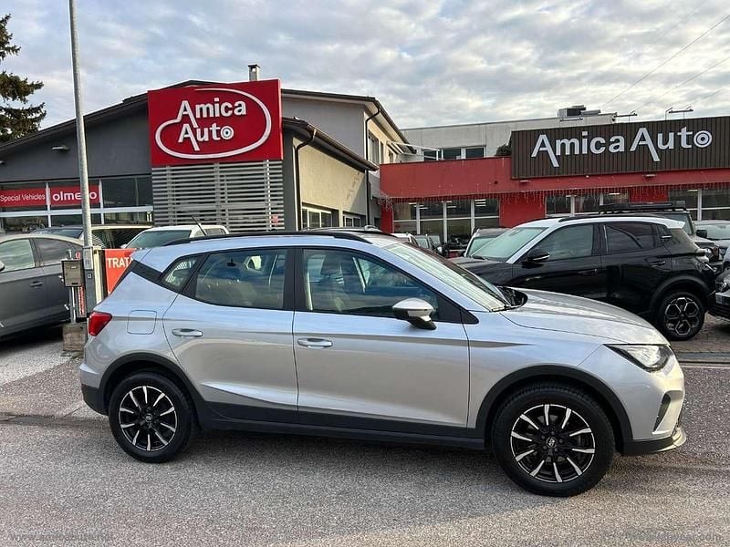 Argento Usata 2024 Seat Arona Reference SUV | 13.950 € (Ottimo prezzo) - Immagine 1/4