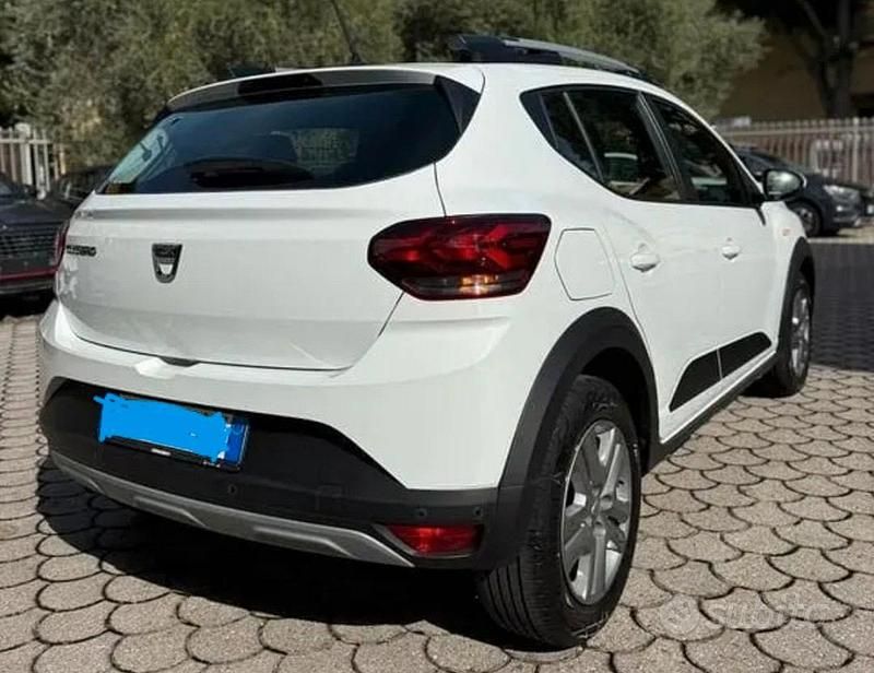 Usata Dacia Sandero Comfort 101 CV (74 kW) 2022 Bianco Utilitaria