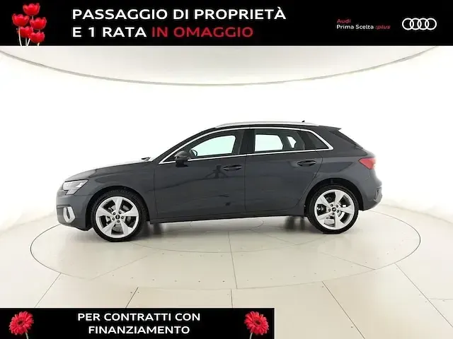 Usata Audi A3 Advanced Plus 116 CV (85 kW) 2022 Grigio manhattan metallizzato Berlina
