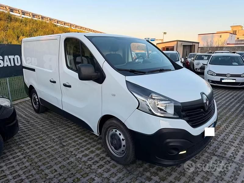 Usata Renault Trafic 95 CV (69 kW) 2019 Bianco Monovolume