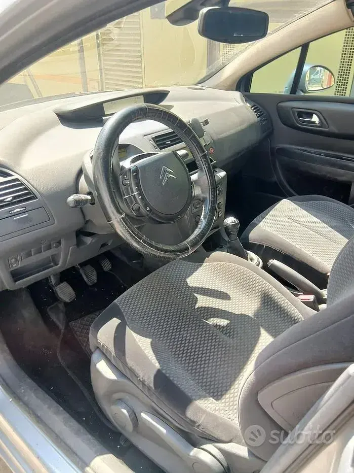 Usata Citroën C4 88 CV (64 kW) 2006 Berlina