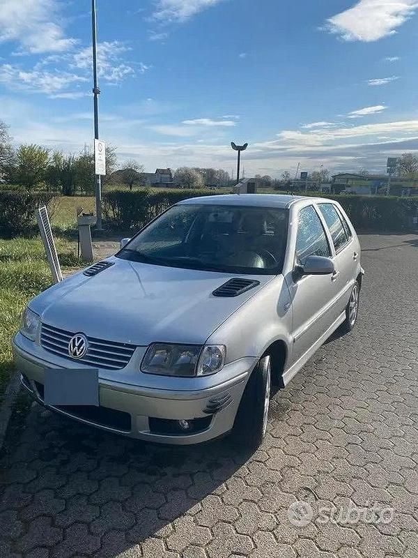 Usata VW Polo 60 CV (44 kW) 2001 Grigio Utilitaria
