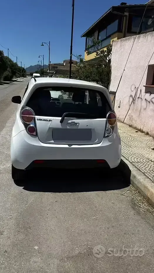 Usata Chevrolet Spark 68 CV (50 kW) 2011 Bianco Utilitaria