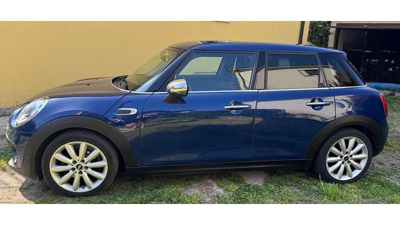 Usata Mini One D 95 CV (69 kW) 2015 Blu/azzurro Utilitaria