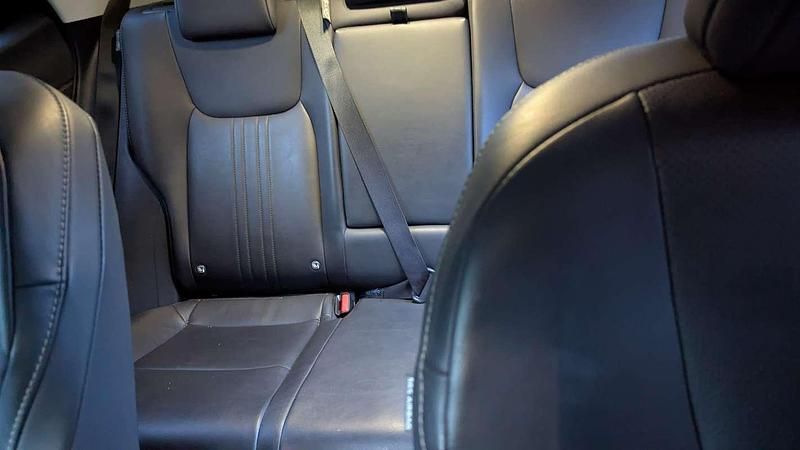 Usata Lexus NX350h 190 CV (139 kW) 2023 Bianco SUV