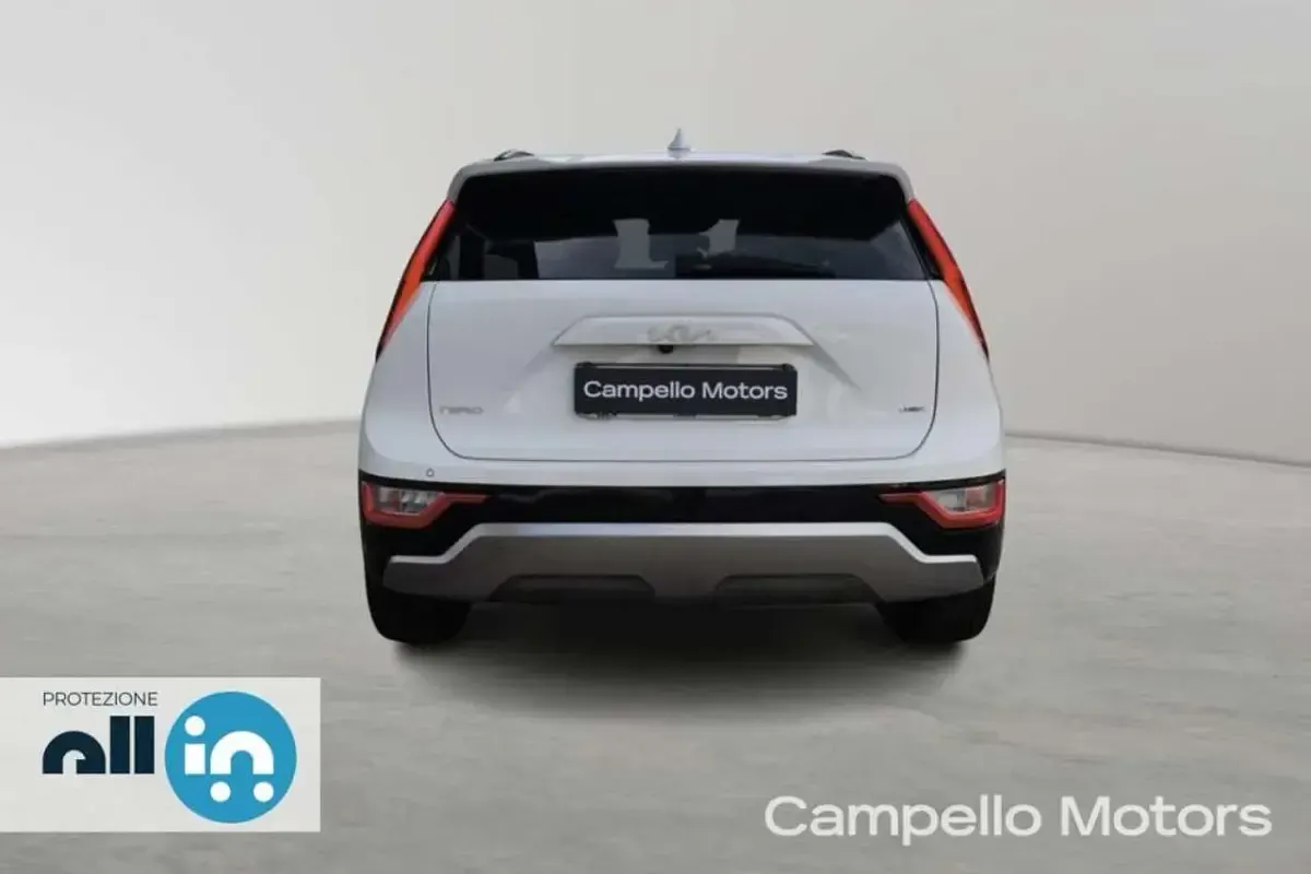 Usata Kia Niro Style 105 CV (77 kW) 2024 Bianco SUV
